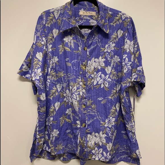 We The Free Periwinkle Button Up collard shirt - Picture 4 of 12